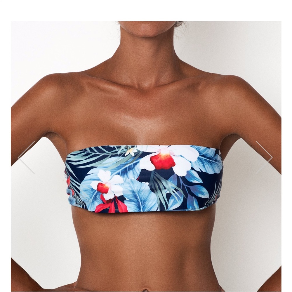 Vaya Island swim bandeau top